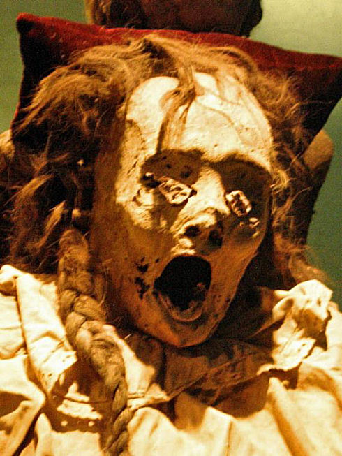 mexicos-mummy-museum_11