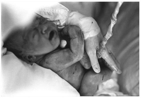 75AR215BirthPhoto