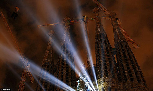 SAGRADA FAMILIA 01