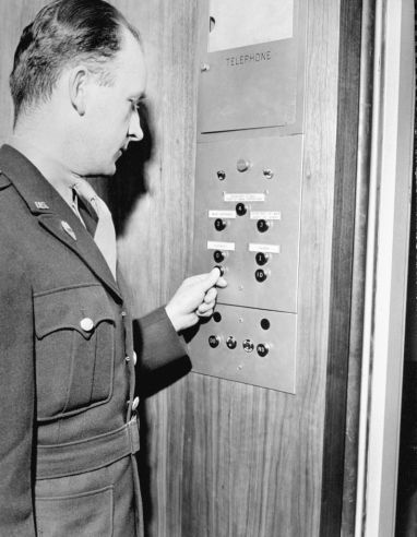 Building the Pentagon 23