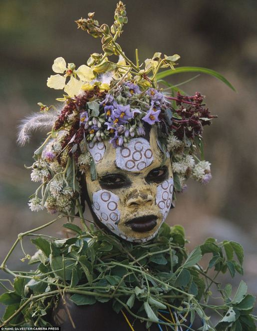 Tribal Decoration from Africa 13