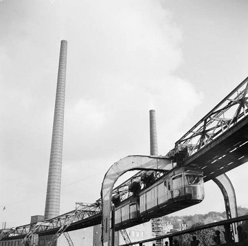 Vintage Monorail 17