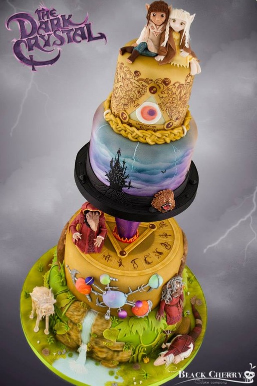the-dark-crystal-inspired-wedding-cake4