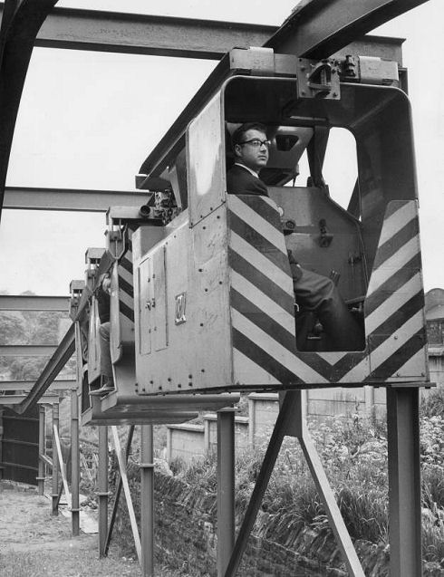 Vintage Monorail 21