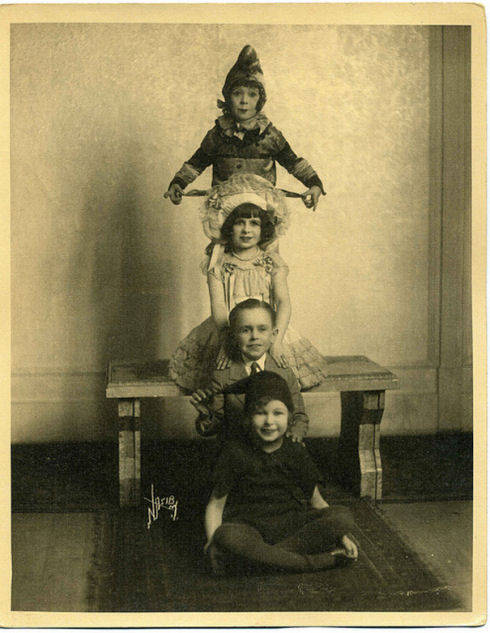 VINTAGE VAUDEVILLE PHOTOS 21