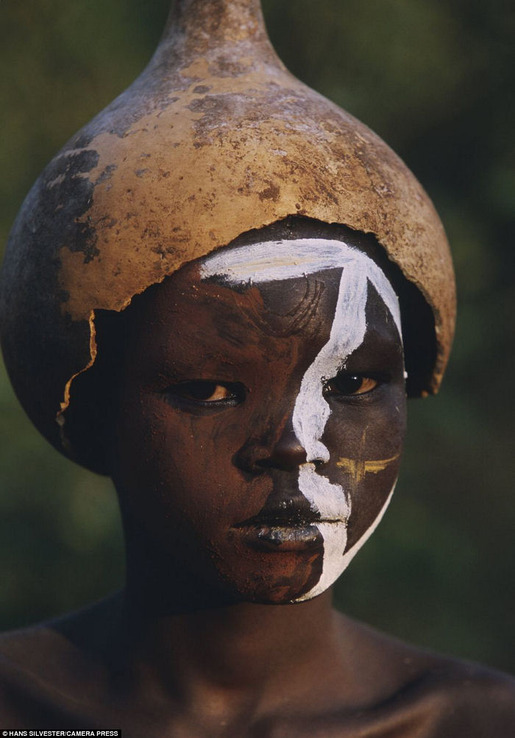 Tribal Decoration from Africa 11
