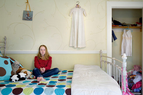 A Girl and Her Room 08