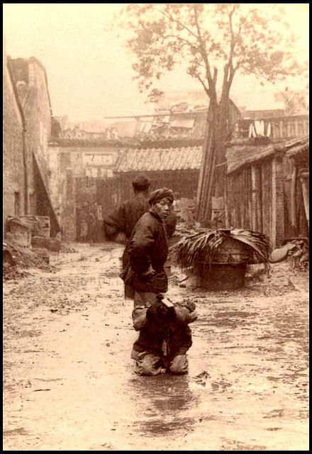 Disturbing Images04