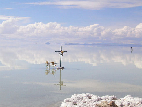 Salar de Uyuni sea of salt 4