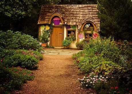 fairytales-houses-17