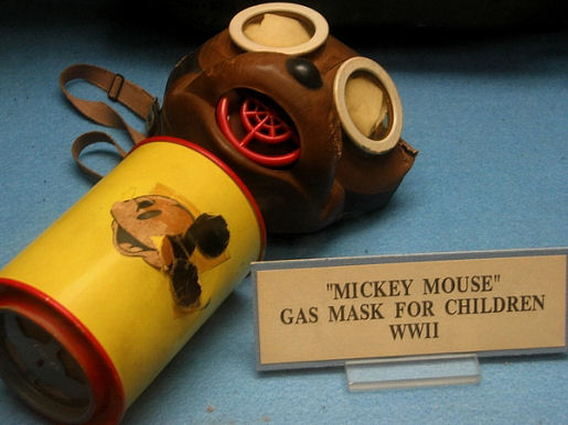 Mickey Mouse Gas Mask 04