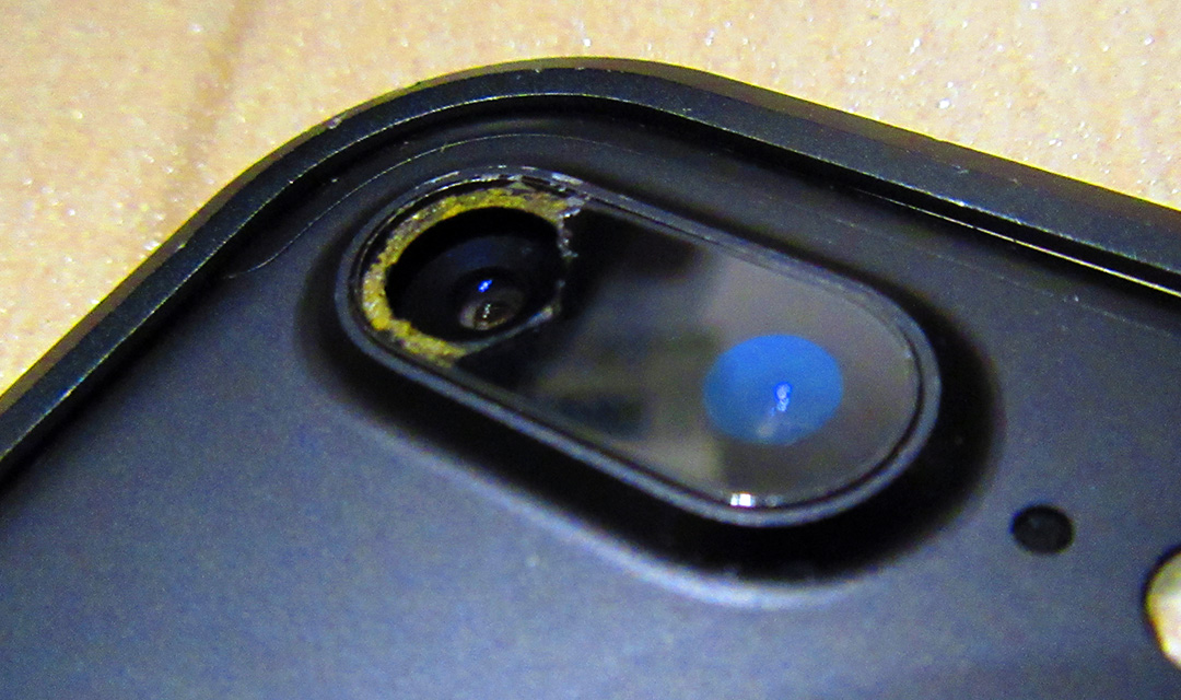 自力で修理 Iphoneの割れたカメラレンズガラス ねこにゃん生活