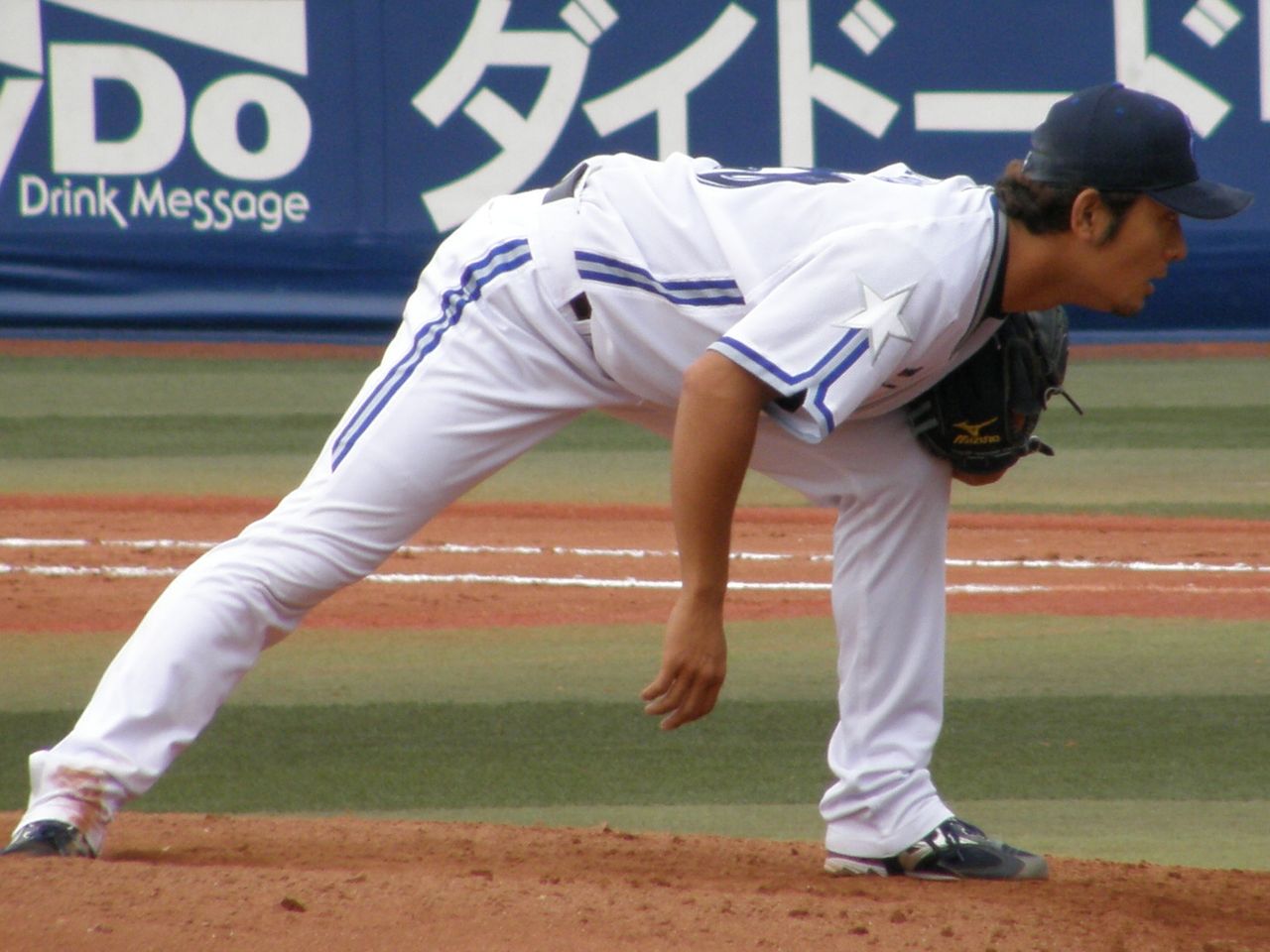 キャッチャーライナー プロ野球 中継ぎのサイドスロー投手のカッコよさは異常 キャッチャーライナー プロ野球 中継ぎのサイドスロー投手のカッコよさは異常