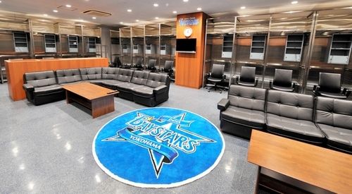 ソフトバンクがメジャー式のロッカールームにwww キャッチャーライナー ソフトバンクがメジャー式のロッカールームにwww キャッチャーライナー