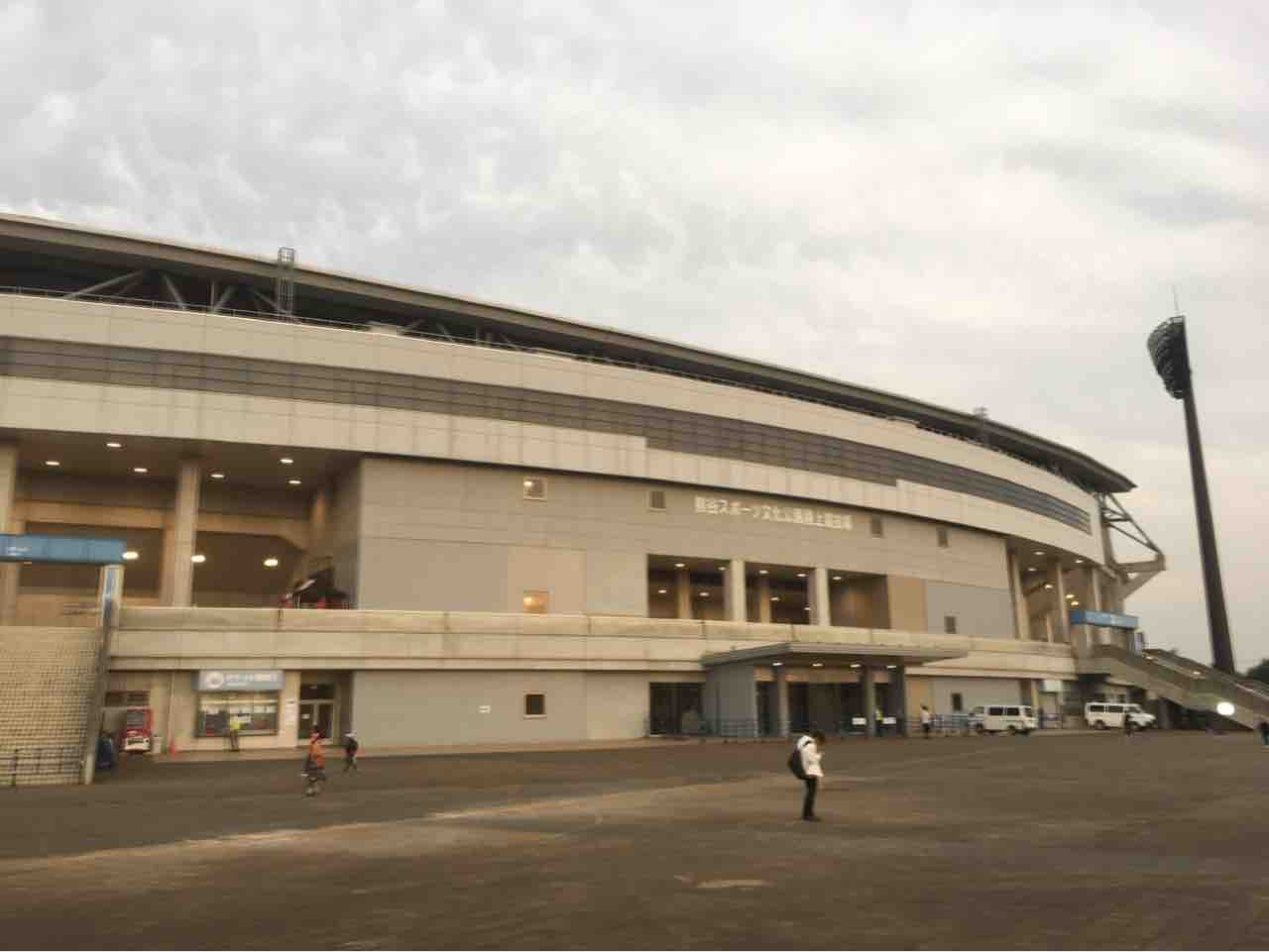 熊谷スポーツ文化公園陸上競技場 なしの独断と偏見のスタジアムガイド 仮