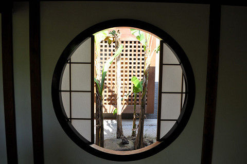 resize1830.jpg