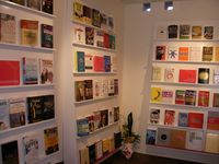 ロイガベーグル通り(Laugavegur)の本屋さん