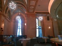 Emirates Palace�ʥ��ߥ졼�ġ��ѥ쥹�ˡ����֥��ӡ�UAE