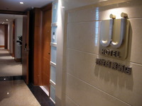 JJ HOTEL