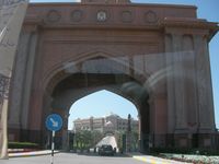 Emirates Palace�ʥ��ߥ졼�ġ��ѥ쥹�ˡ����֥��ӡ�UAE
