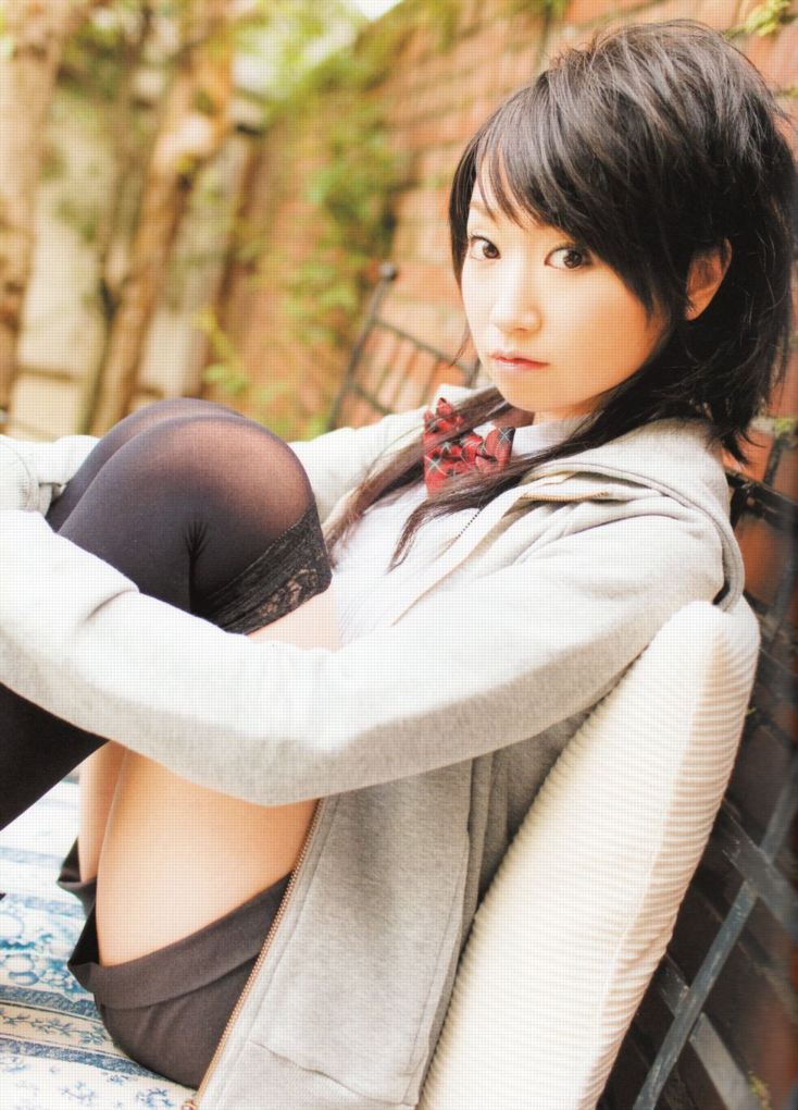 水樹奈々の太ももってなんであんなに性的なの カワイイちゃんねる