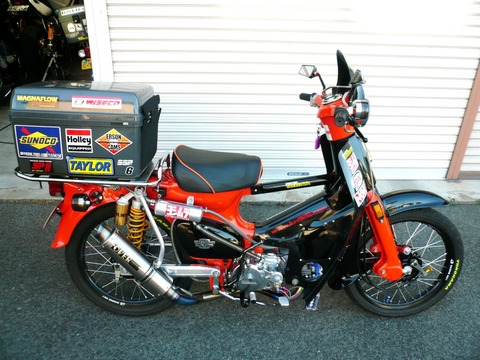 サラマンダーカブ1号機