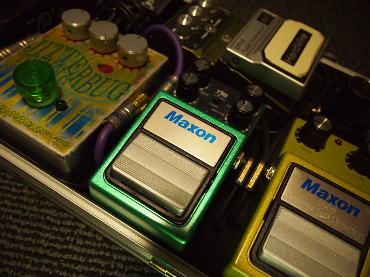 ブースター】BOSS SD-1 vs MAXON ST9Pro＋ : ひつじ