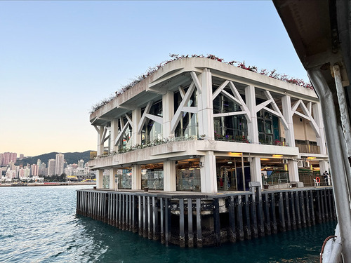 pier8