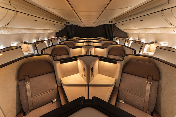 Cathay-Pacific-Aria-Suite---World's-Best-Business-Class