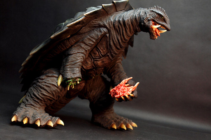 CCP 1/6 特撮シリーズ ガメラ3 ハイグレード ダメージ 発光ギミック付き