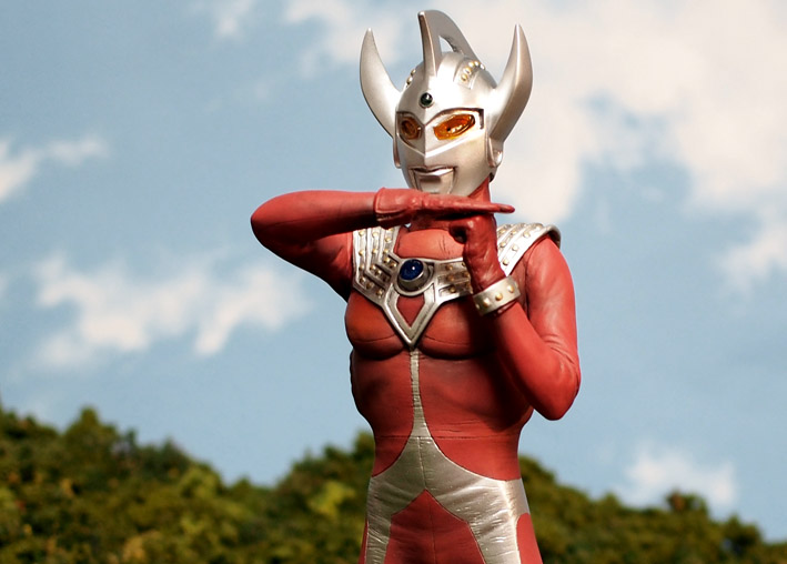 CCP ウルトラマンタロウ Amazon | CCP ウルトラマンタロウ ストリウム光線 1/6 特撮