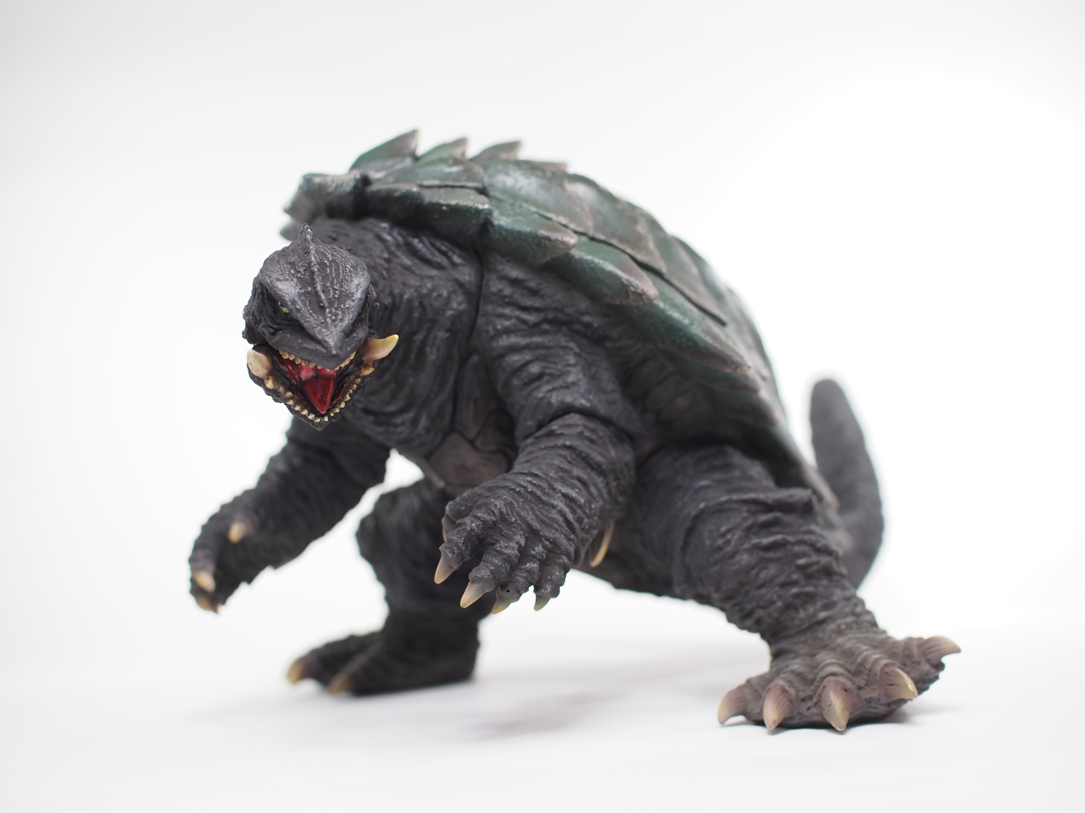 怪獣フィギュア 甲羅付き ガメラは甲羅が命。 : 魂のblog2