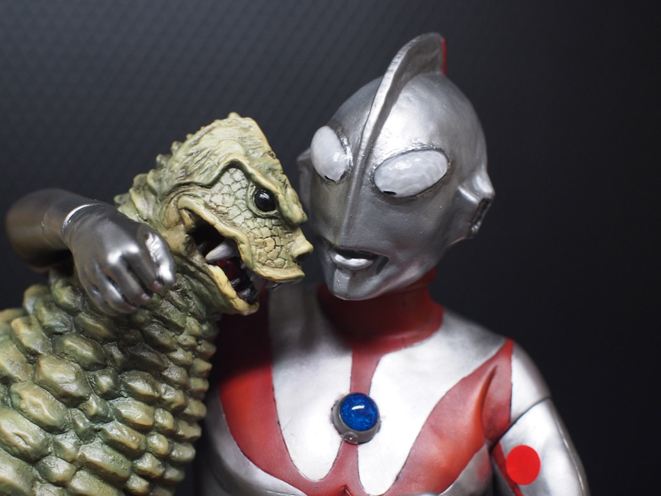 初代マンVS初代レッドキング : 魂のblog2