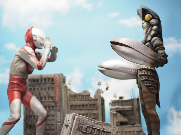 ウルトラマン対バルタン星人ジオラマセット : 魂のblog2 ウルトラマン対バルタン星人ジオラマセット : 魂のblog2