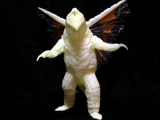 蓄光怪獣発送終了 : 魂のblog2