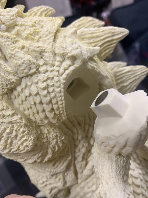 幻の究極造形 ゴメス（シン・ウルトラマン）」ガレージキットサンプル