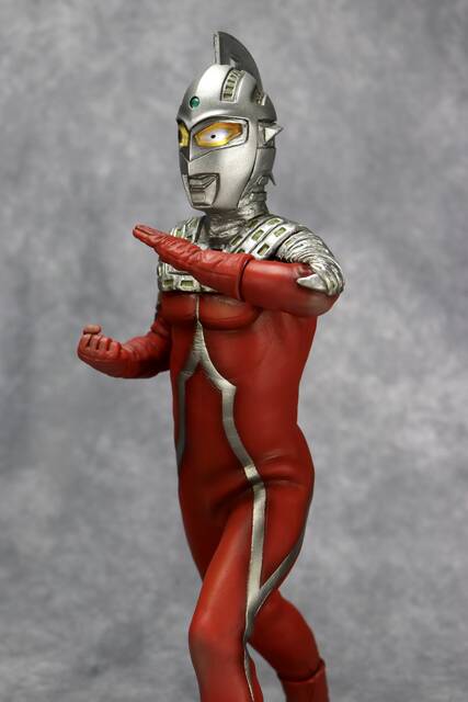 ツブコン⑥】ウルトラセブンエメリウムHG発光ギミック付き 商品
