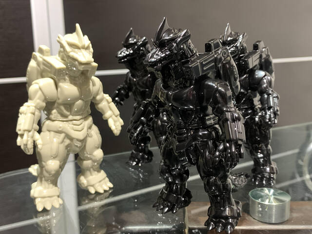 ミドルサイズ機龍テストショット到着！ : CCPJAPANインフォメーション