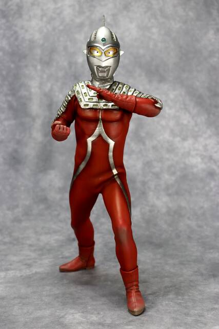 ツブコン⑥】ウルトラセブンエメリウムHG発光ギミック付き 商品詳細