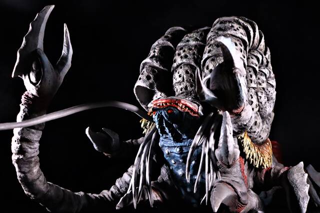 大怪獣バトル！ウルトラブログ 大型怪獣ソフビ「CCP 究極の邪神