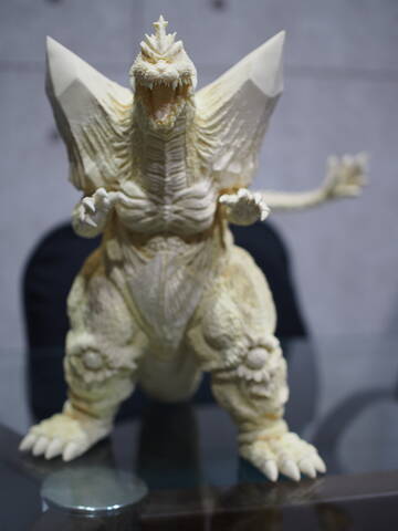 幻の究極造形 スペースゴジラ ガレージキット」商品詳細 : CCPJAPAN