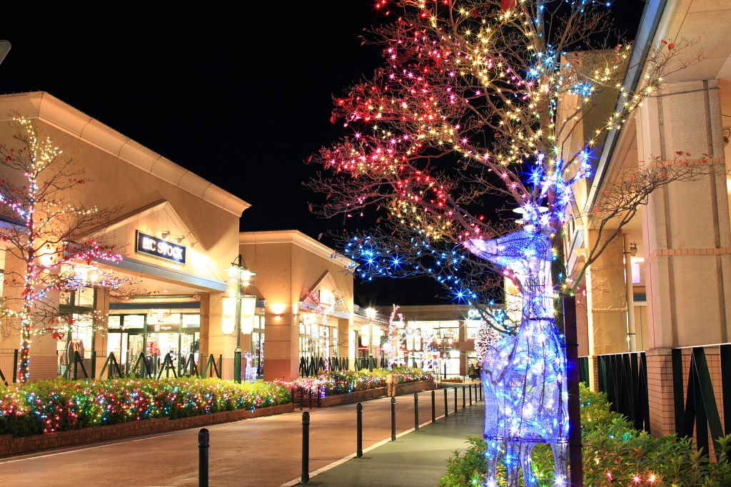南町田グランベリーモール 2011年クリスマスイルミネーション セルシオ Celsior Life