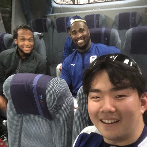 31123647_242972379777599_8674099660190646272_n