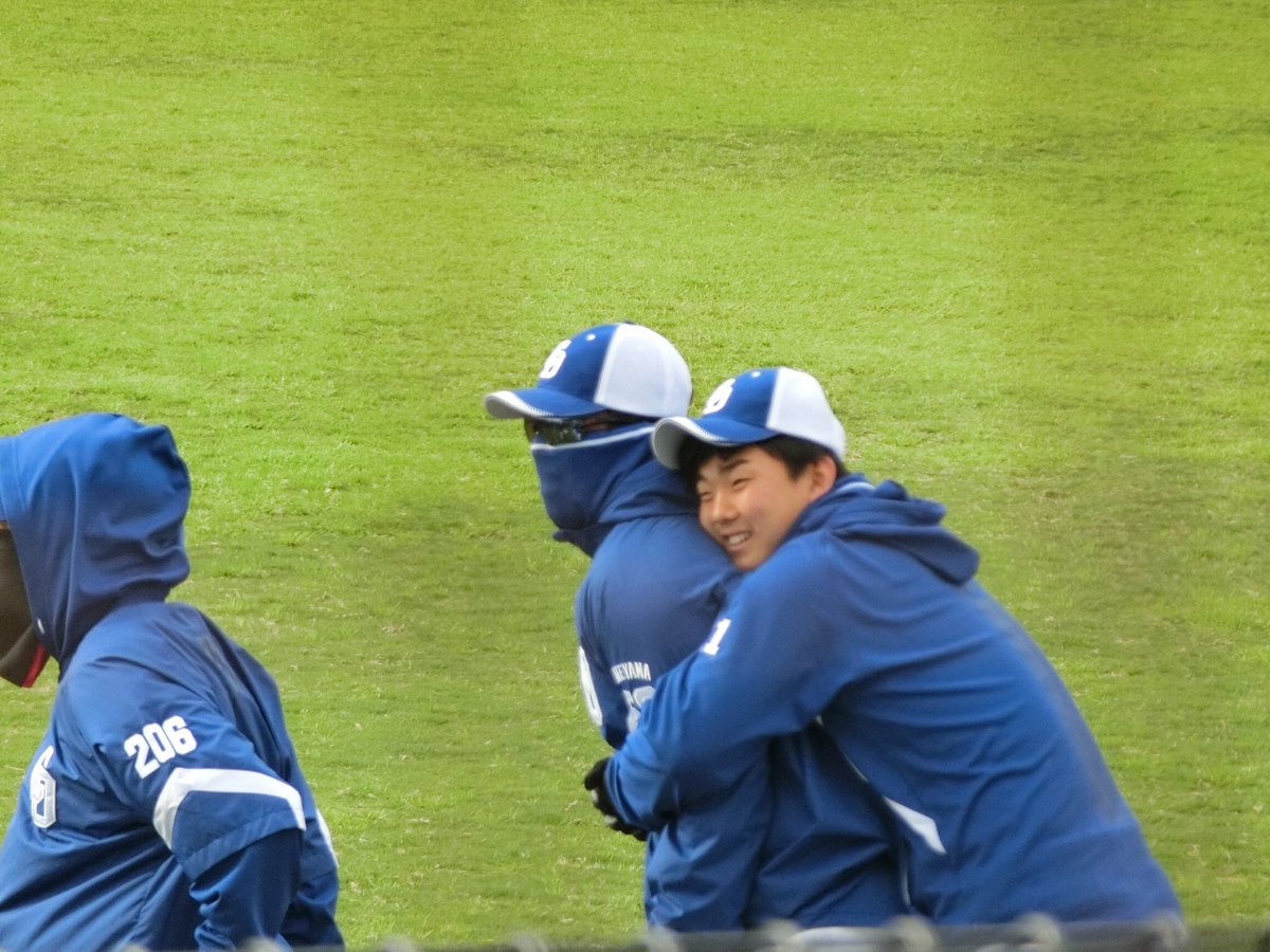 中日 小笠原と武山の仲の良さwwwwwww ドラ速 Dragons速報