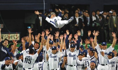 b9cda44ca7ee5806cb635e9e23e854ef_1