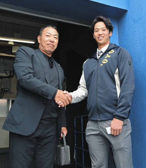 68eaf8c6abd1637e2a60ee17cd13cace_1