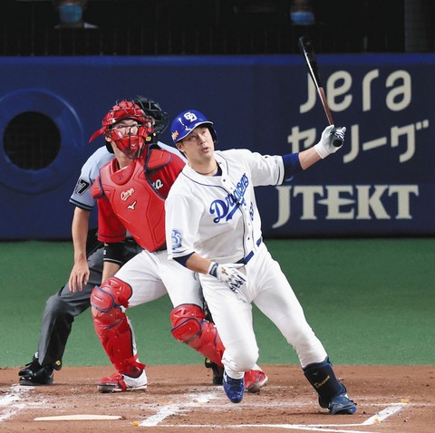 50998e54e0ab453bde35e4c67dee6735_1