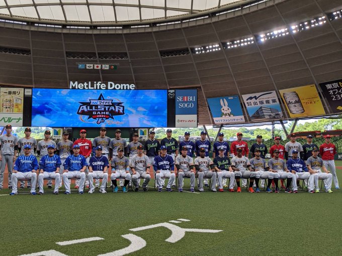 オールスター 中日与田監督の肩幅 デカすぎる ドラ速 Dragons速報