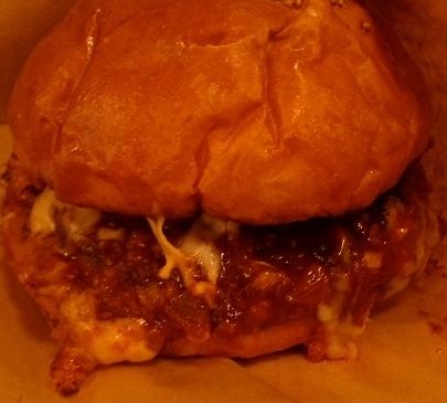 マグマチーズバーガー