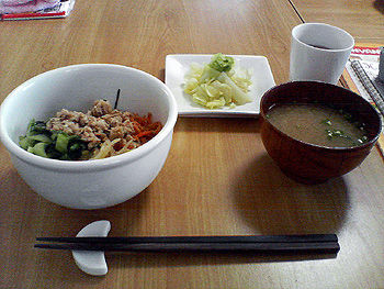 マクロビ2009_0516_01.jpg